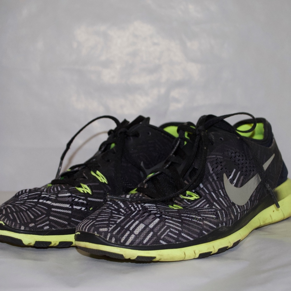 Nike Free Runs